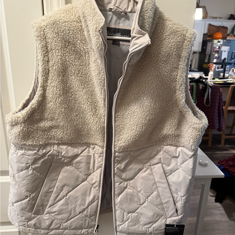 Eddie Bauer Cream and White Quilted Sherpa Vest